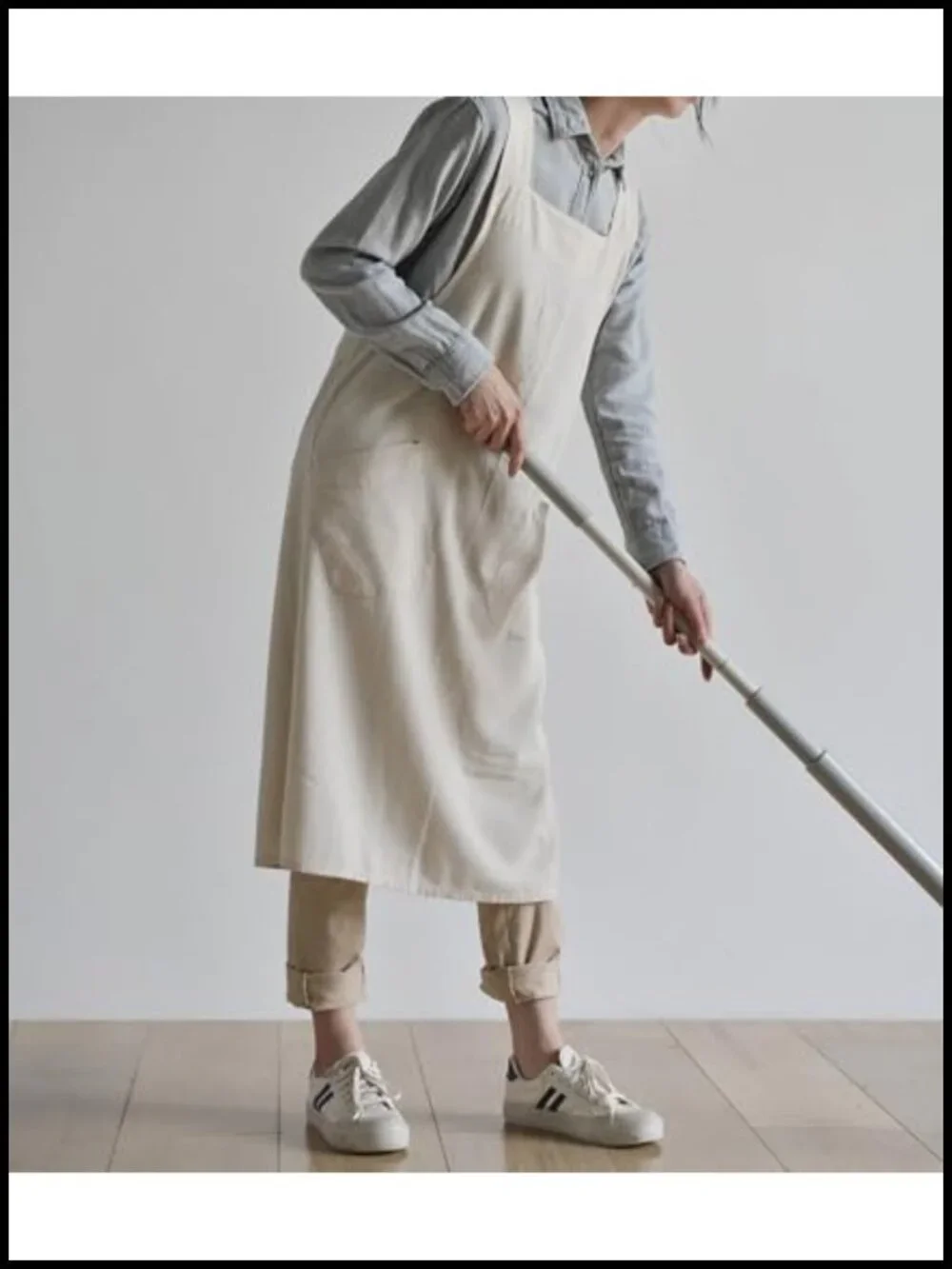 Cotton Linen Cross Back Apron with Pockets for Cooking Gardening
